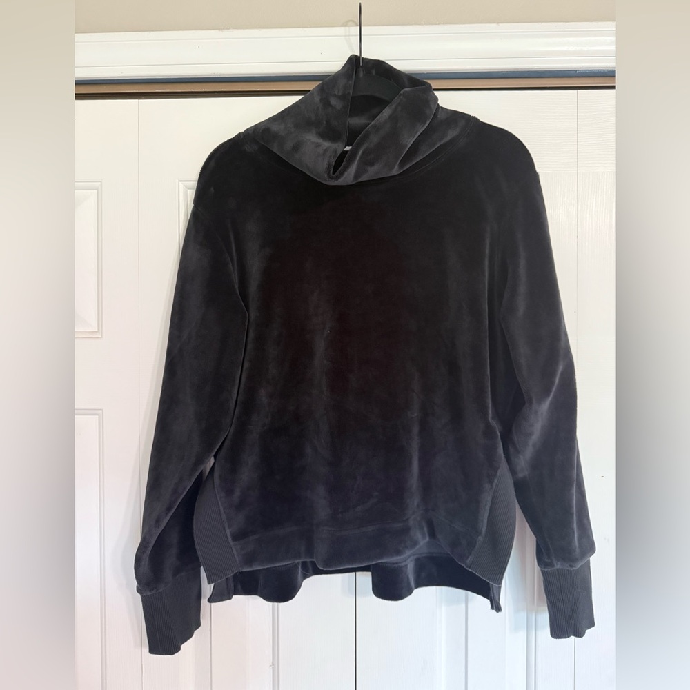 Athleta Women's Black Velvet Turtleneck Sweater